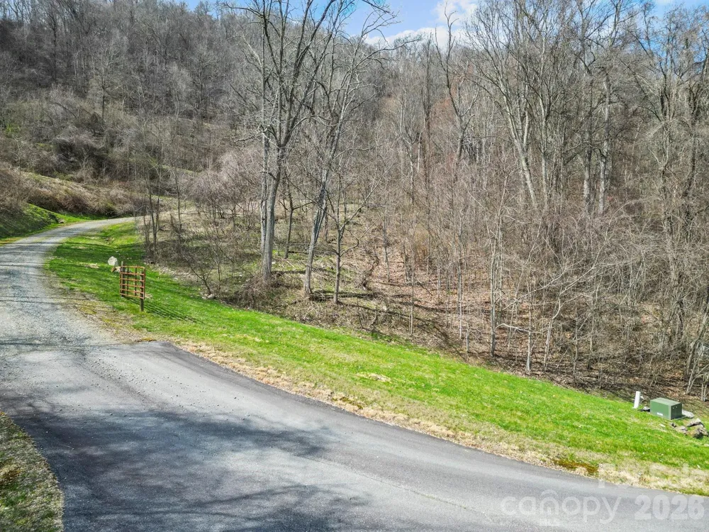 580 Freemont Drive #80 Leicester, NC 28748