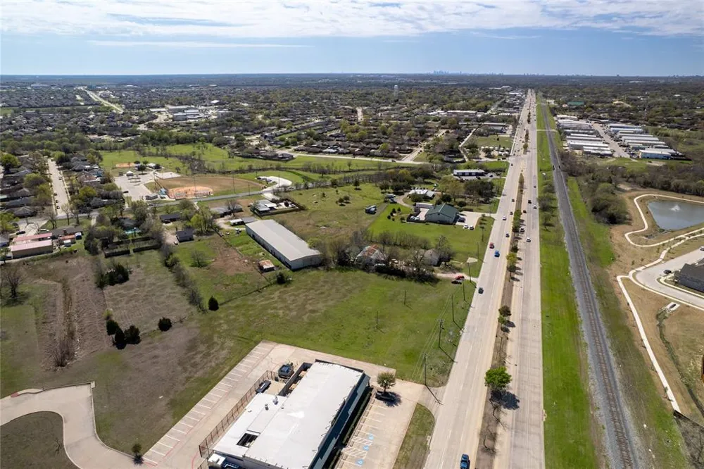 6910 State Hwy 78 Sachse, TX 75048