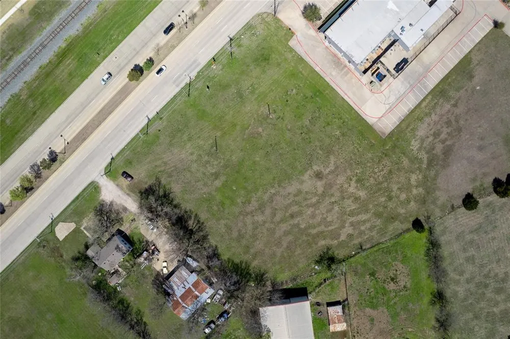 6910 State Hwy 78 Sachse, TX 75048
