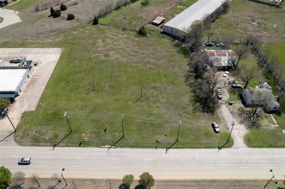 6910 State Hwy 78 Sachse, TX 75048
