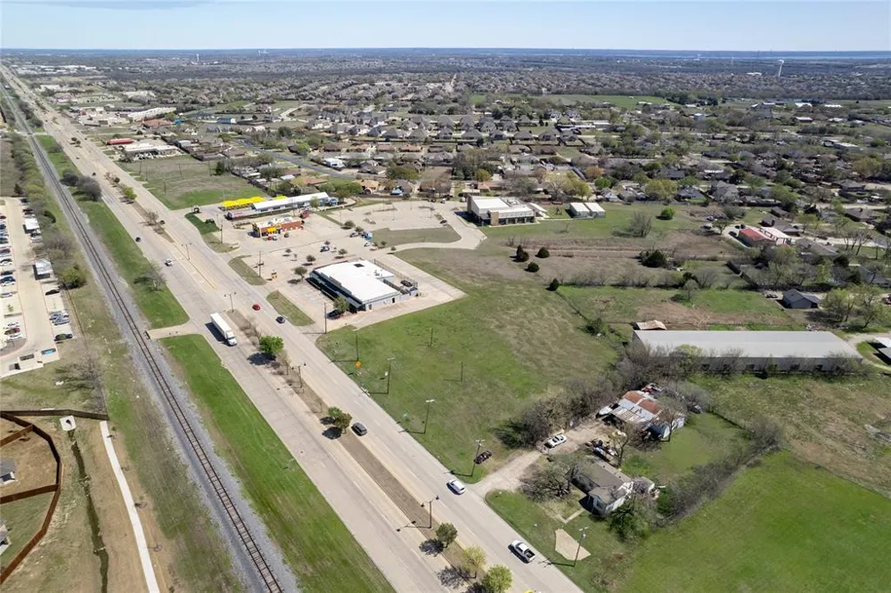 6910 State Hwy 78 Sachse, TX 75048
