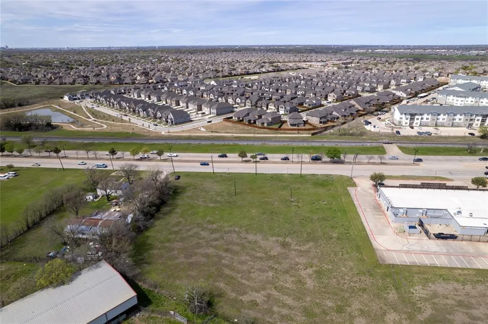 6910 State Hwy 78 Sachse, TX 75048