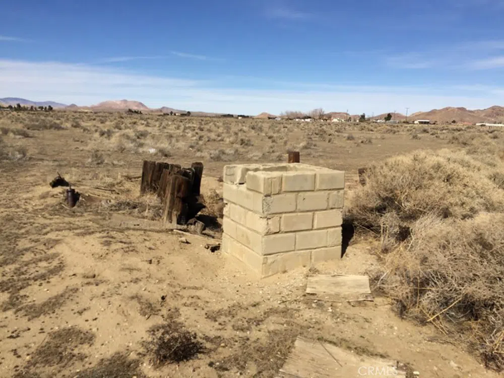 50 W On Rosamond Boulevard Rosamond, CA 93560