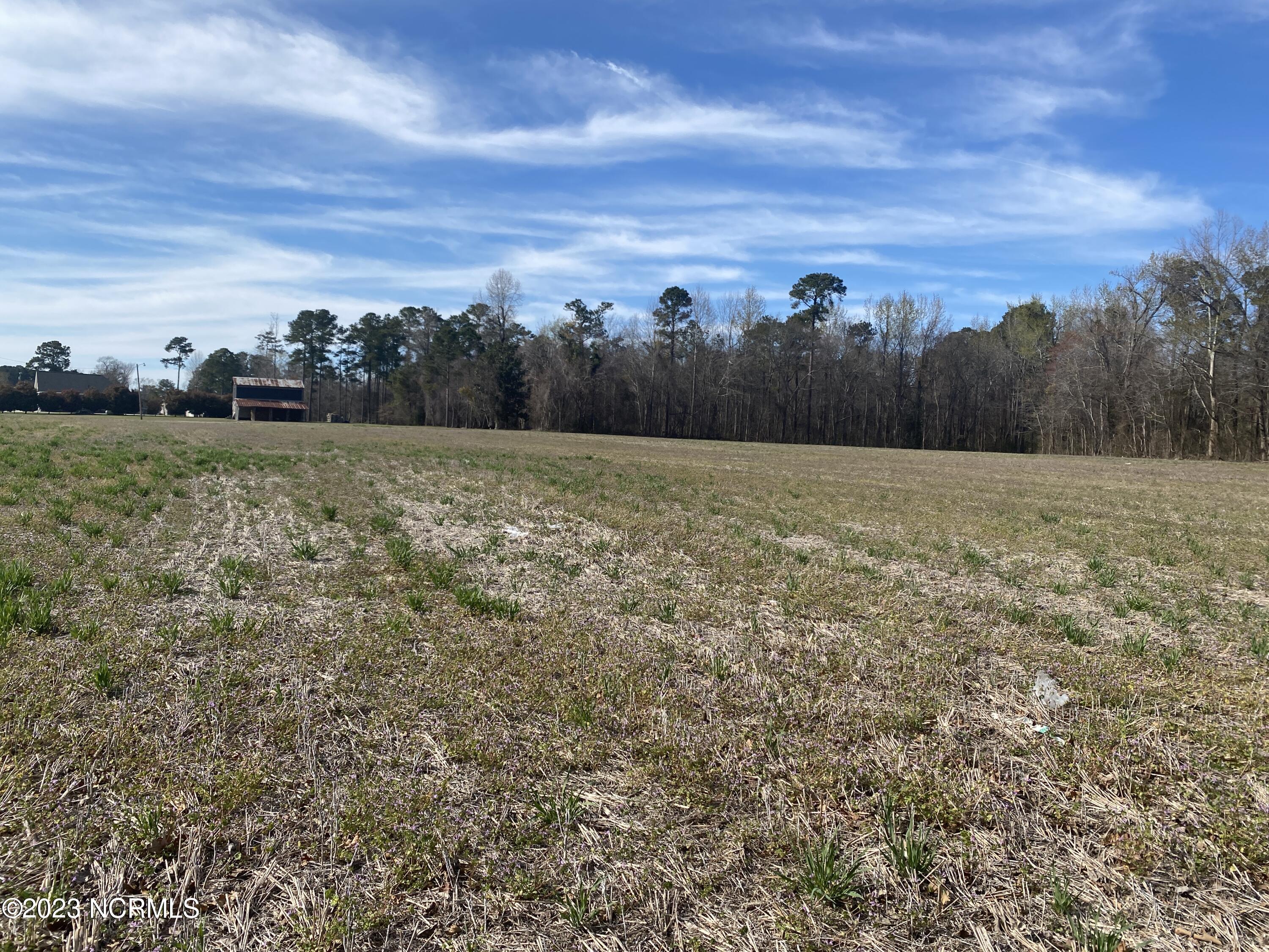 0000 Nc 33 Highway E Chocowinity, NC 27817