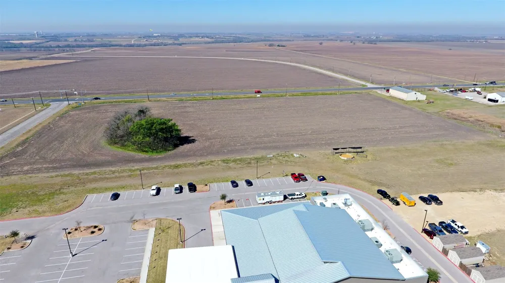 709 Carlos G Parker Boulevard NW Taylor, TX 76574