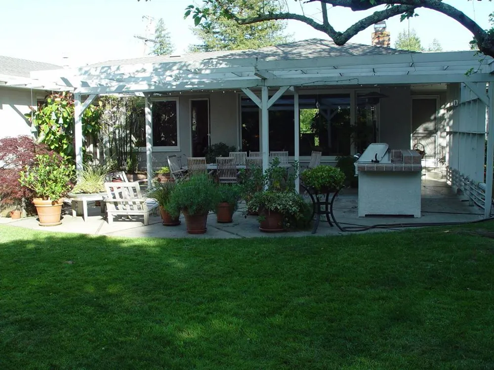 2130 Ward Way Woodside, CA 94062