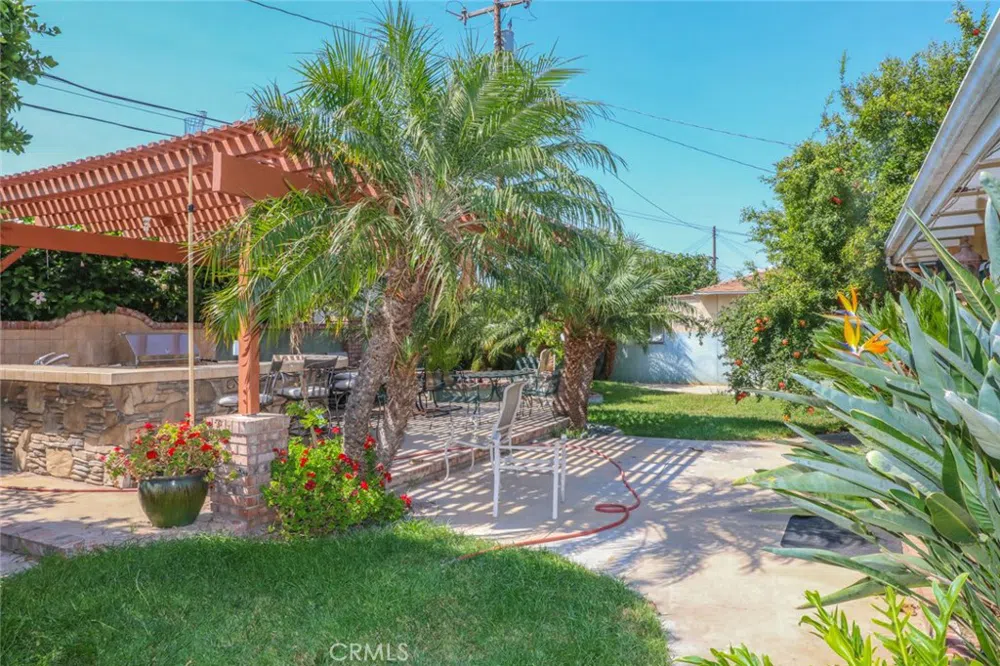 11421 Barclay Drive Garden Grove, CA 92841