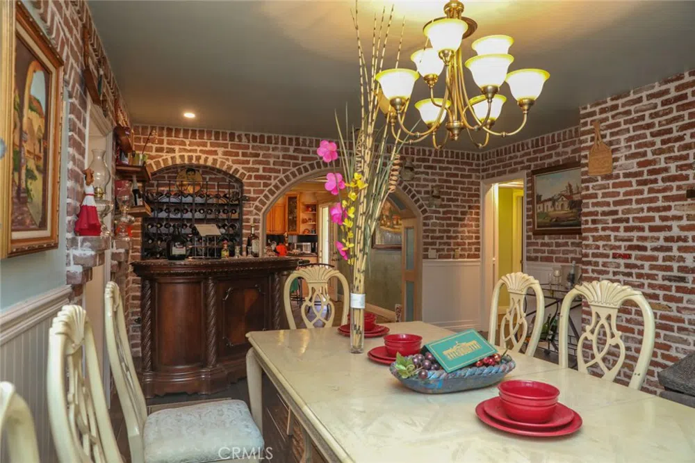 11421 Barclay Drive Garden Grove, CA 92841