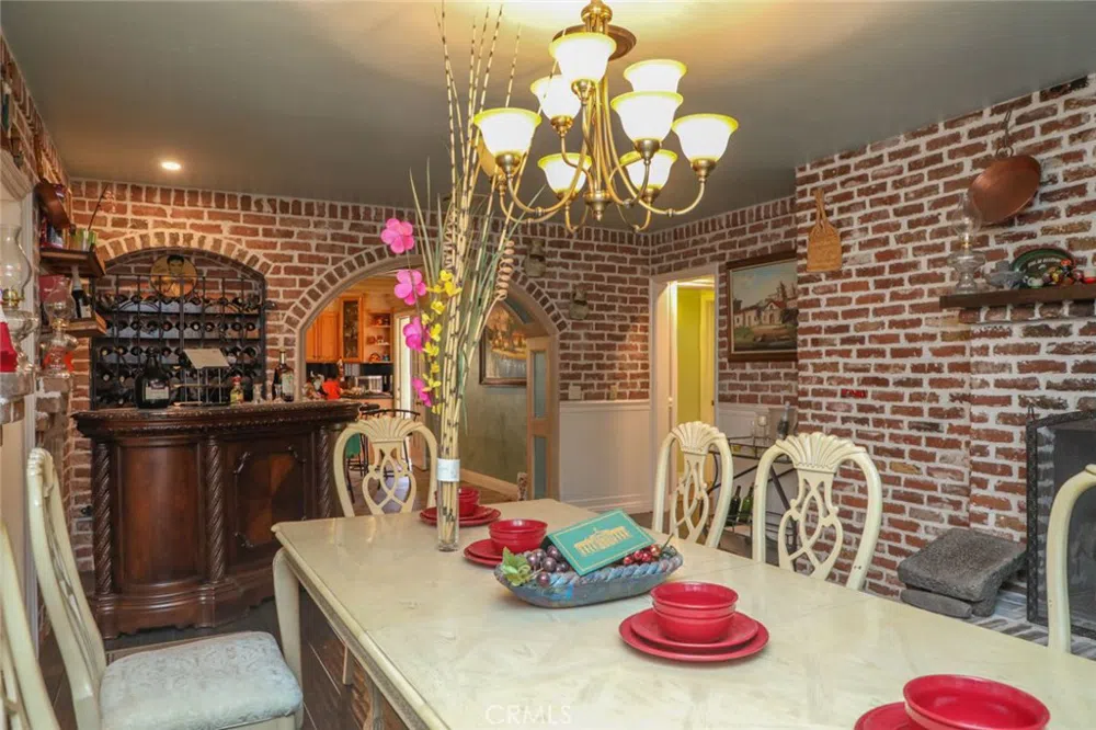 11421 Barclay Drive Garden Grove, CA 92841