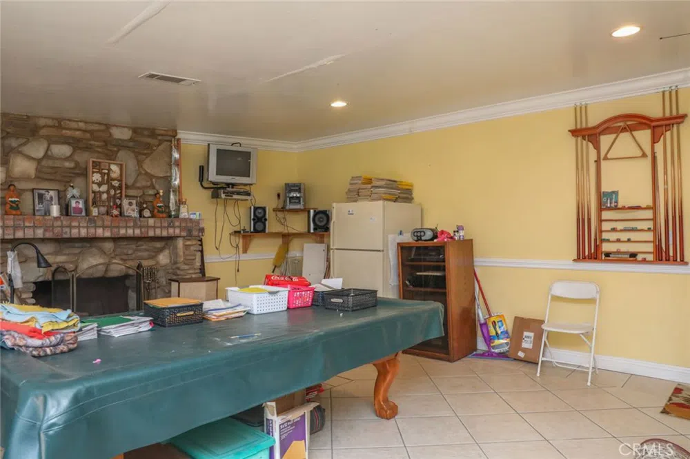 11421 Barclay Drive Garden Grove, CA 92841