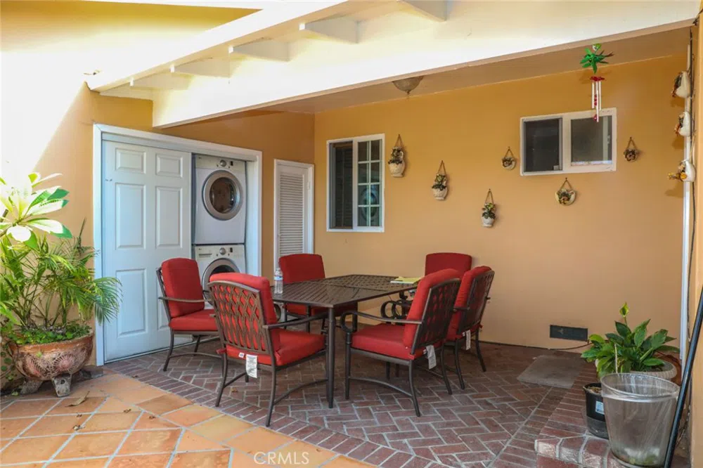 11421 Barclay Drive Garden Grove, CA 92841