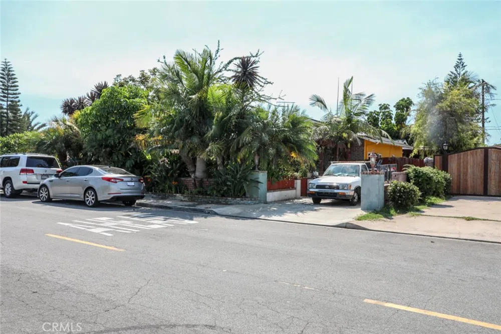 11421 Barclay Drive Garden Grove, CA 92841