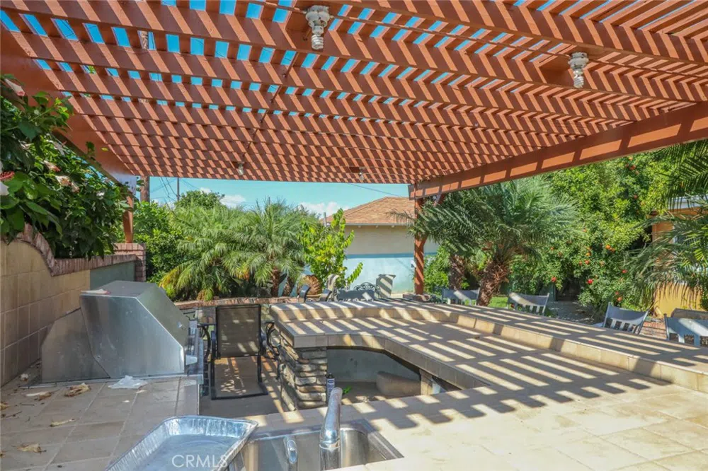 11421 Barclay Drive Garden Grove, CA 92841