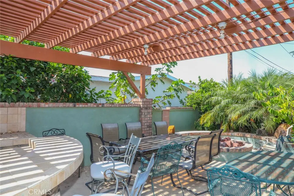 11421 Barclay Drive Garden Grove, CA 92841