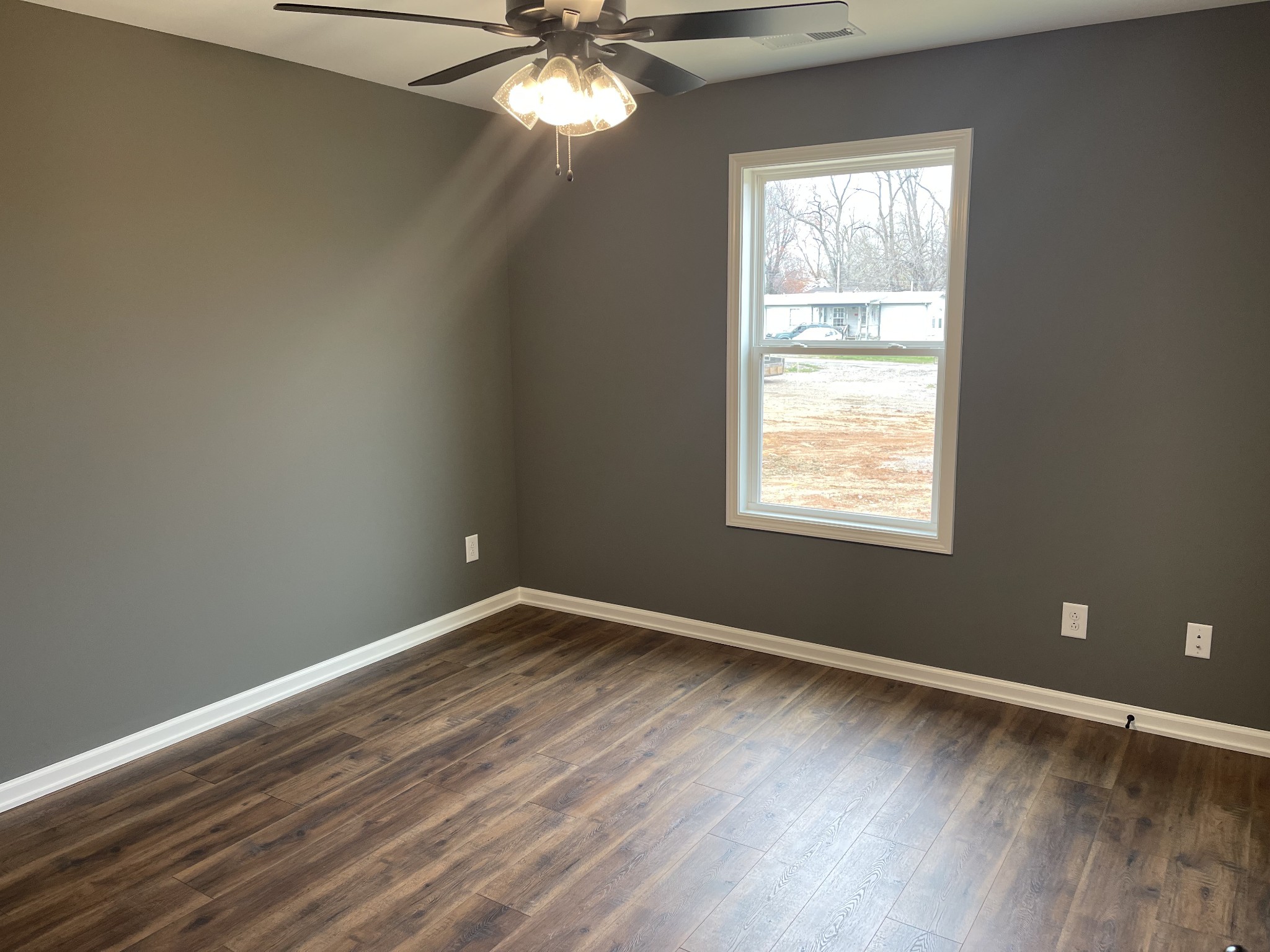 405 Church St Portland, TN 37148