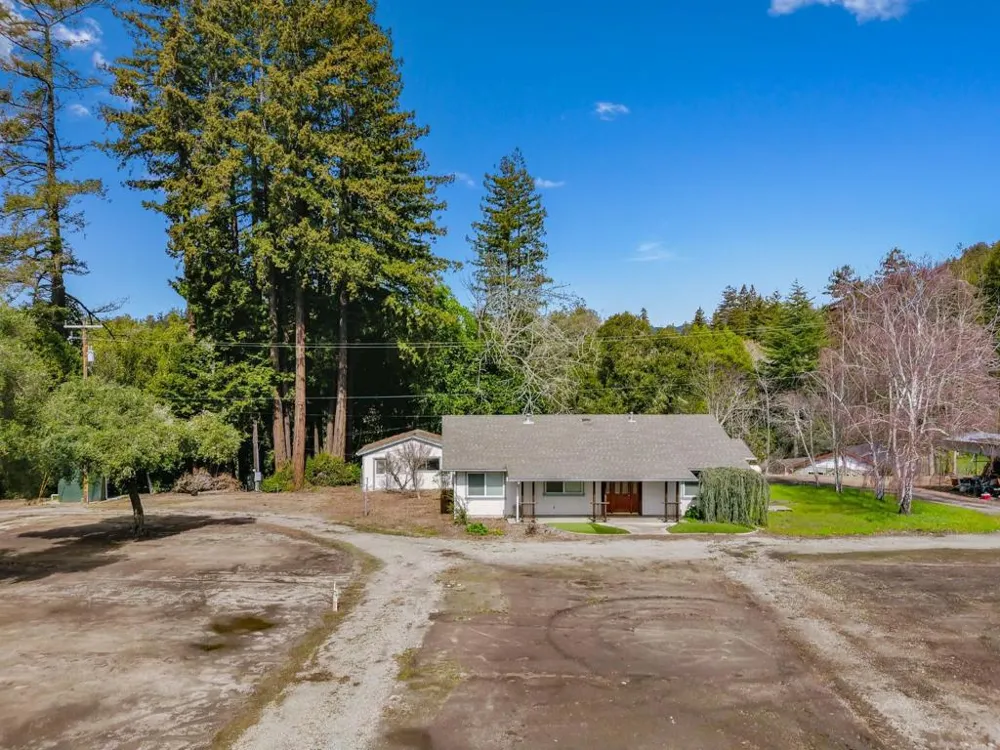 3373 Allred Lane Soquel, CA 95073