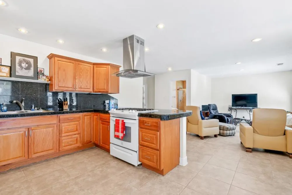 3373 Allred Lane Soquel, CA 95073
