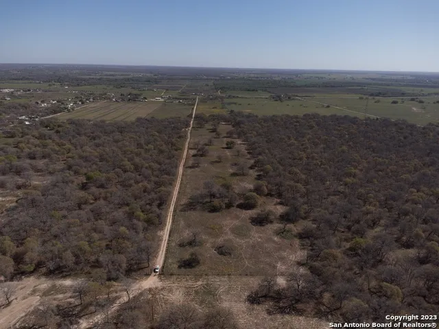 8765 US Highway 87 W La Vernia, TX 78121
