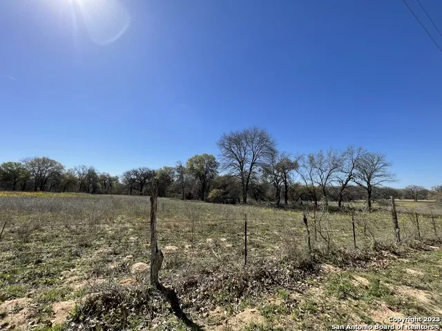 8765 US Highway 87 W La Vernia, TX 78121