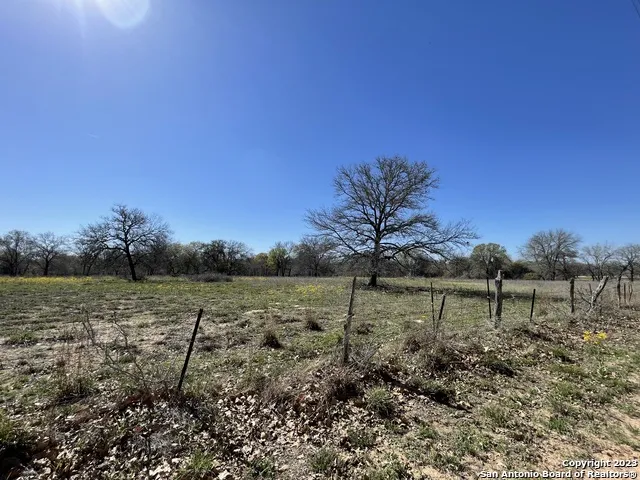 8765 US Highway 87 W La Vernia, TX 78121