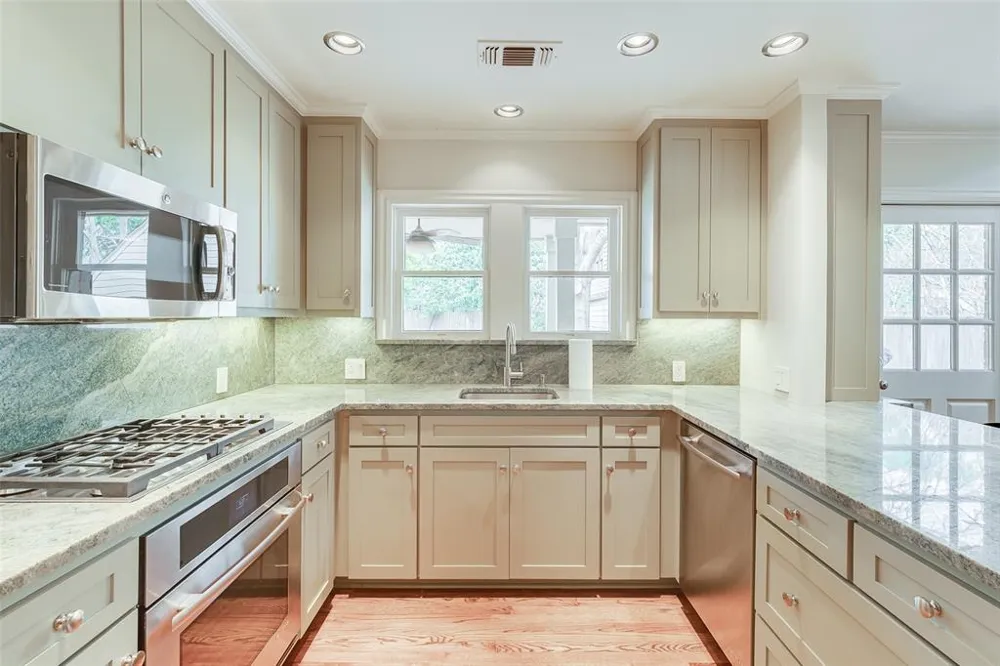 3624 Westcliff Road S Fort Worth, TX 76109