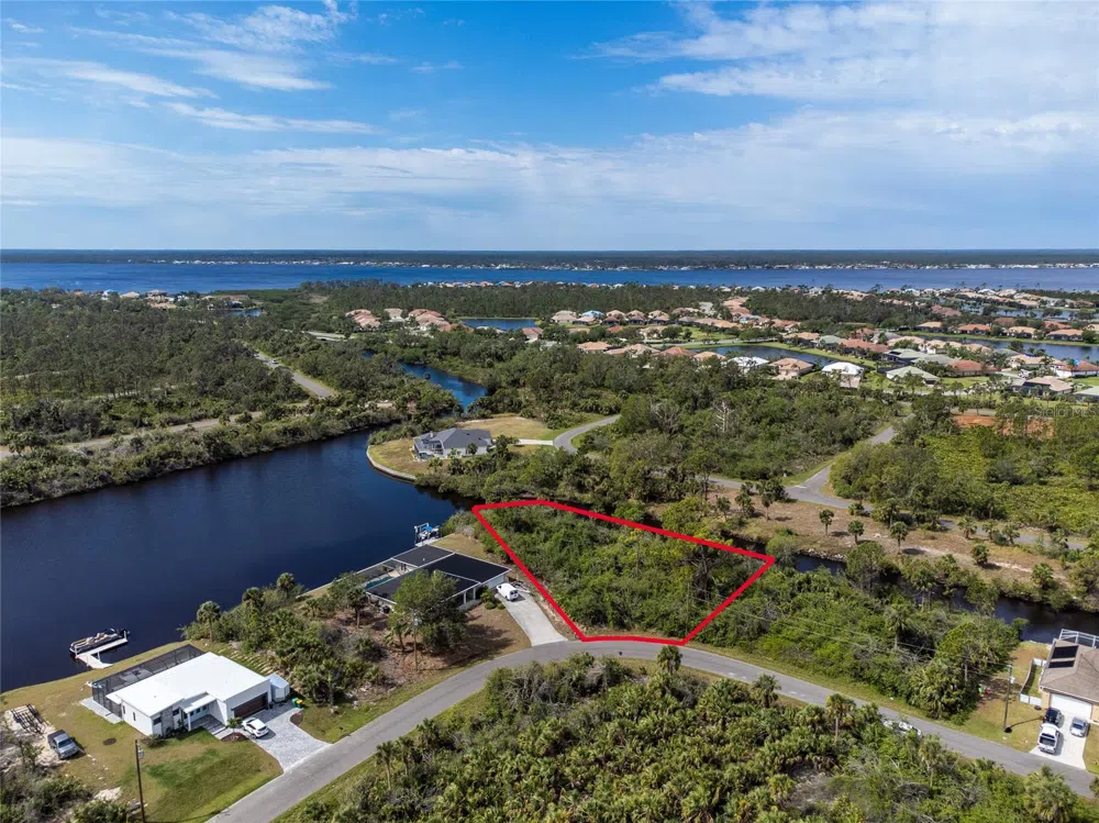 2253 BEURKET STREET Port Charlotte, FL 33953