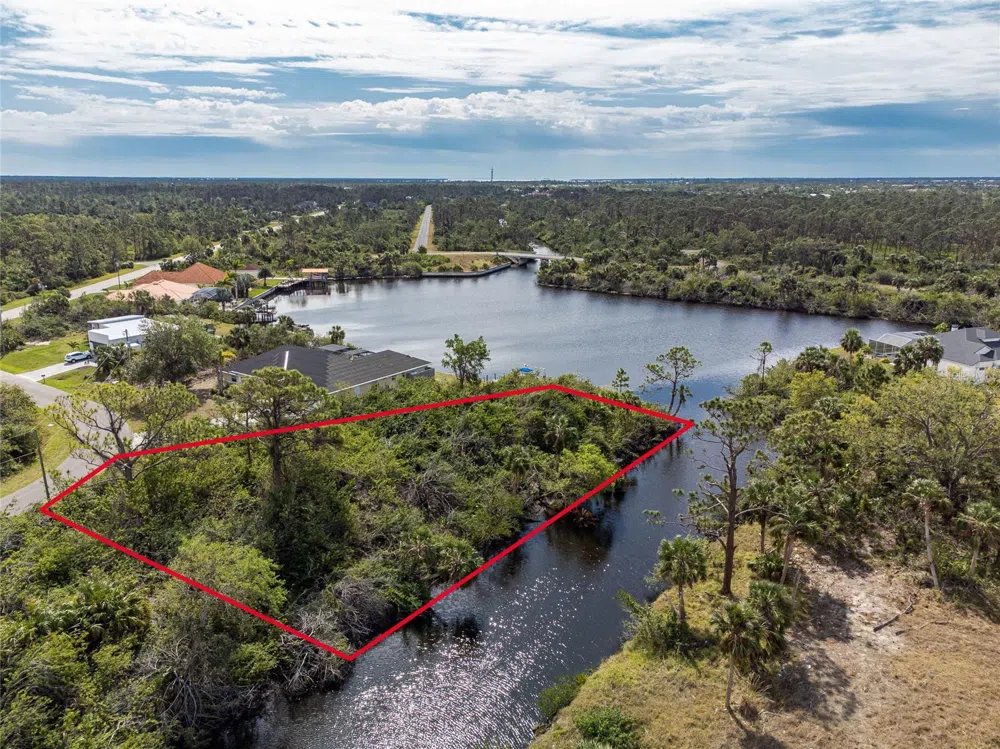 2253 BEURKET STREET Port Charlotte, FL 33953