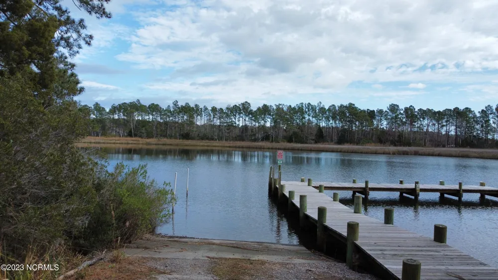 330, 211 Garbacon Drive Beaufort, NC 28516