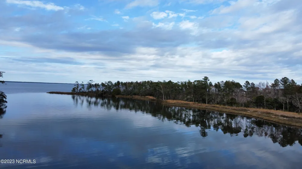 330, 211 Garbacon Drive Beaufort, NC 28516