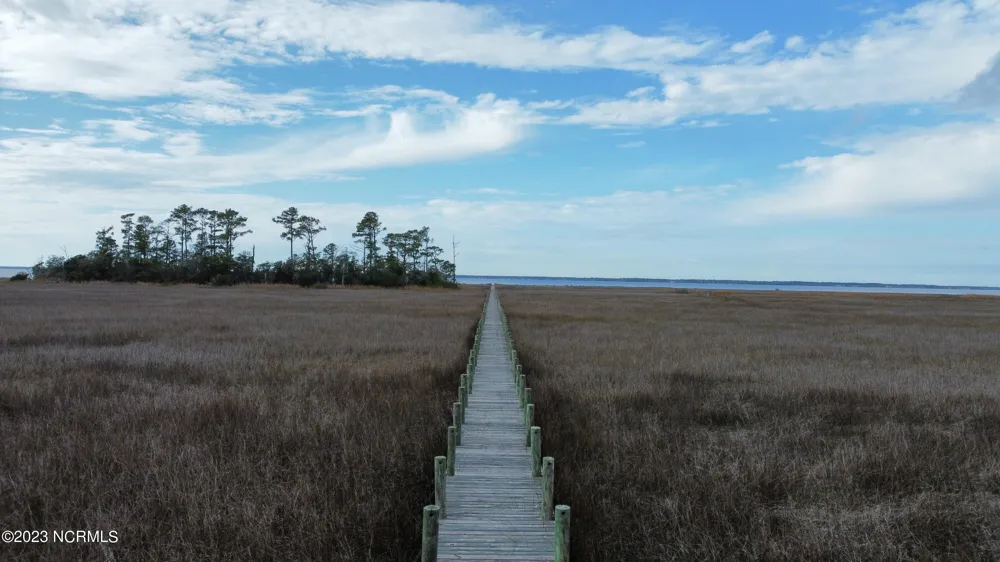 330, 211 Garbacon Drive Beaufort, NC 28516