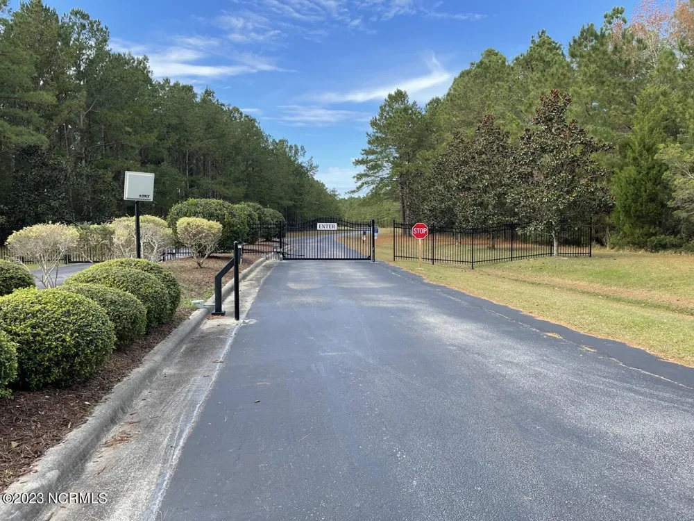 330, 211 Garbacon Drive Beaufort, NC 28516