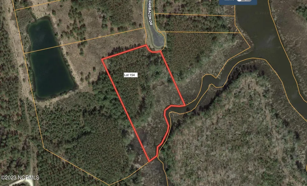 330, 211 Garbacon Drive Beaufort, NC 28516