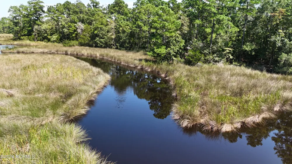 330, 211 Garbacon Drive Beaufort, NC 28516