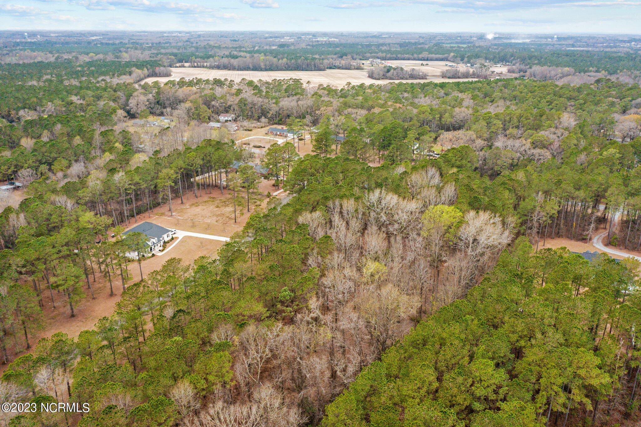407 Anna Lane Snow Hill, NC 28580