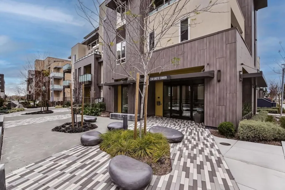 2348 Kinetic #106 Fremont, CA 94539