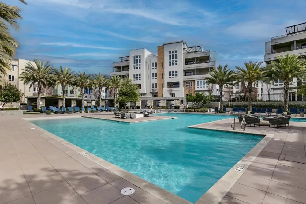 2348 Kinetic #106 Fremont, CA 94539