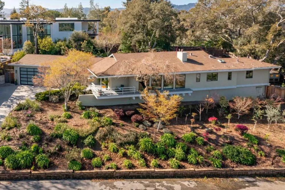 787 Sharon Park Drive Menlo Park, CA 94025