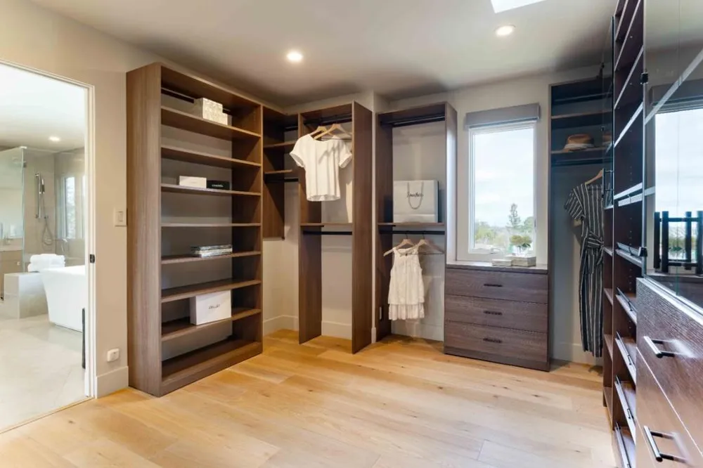 787 Sharon Park Drive Menlo Park, CA 94025
