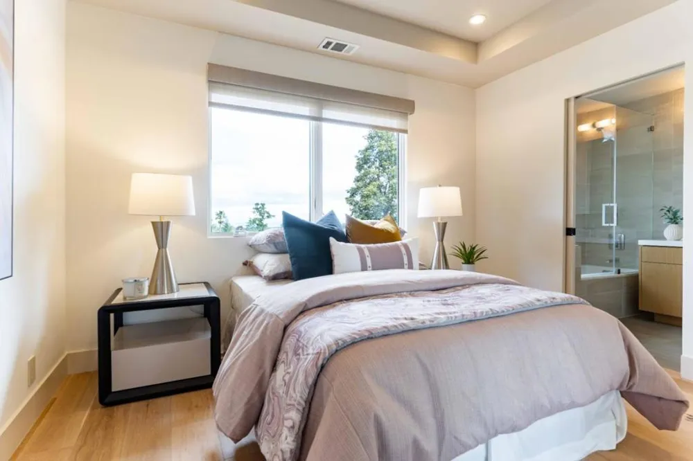 787 Sharon Park Drive Menlo Park, CA 94025
