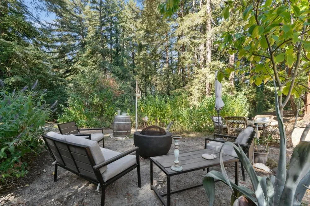 6121 Fern Flat Road Aptos, CA 95003