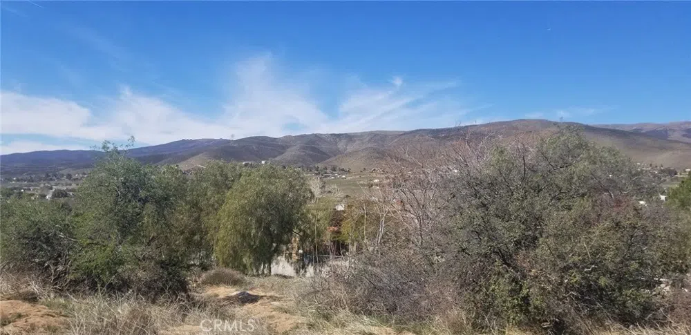 Sierra Highway Agua Dulce, CA 91350