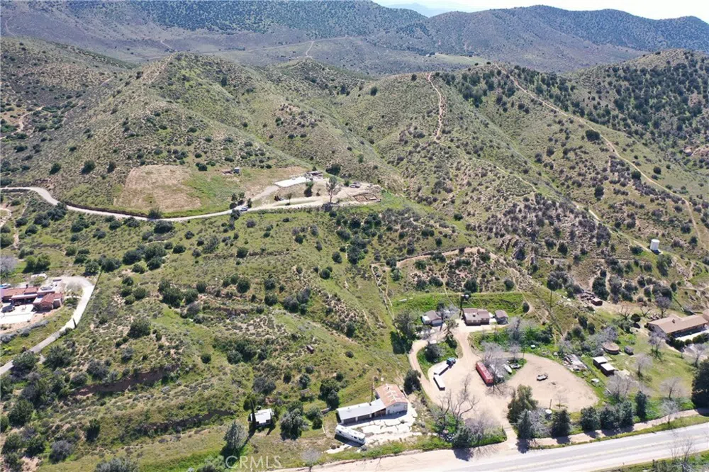 Sierra Highway Agua Dulce, CA 91350