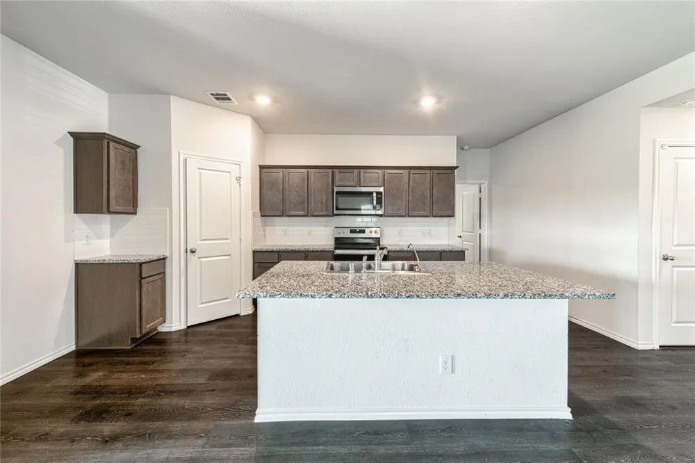 4429 Coaldale Drive Forney, TX 75126