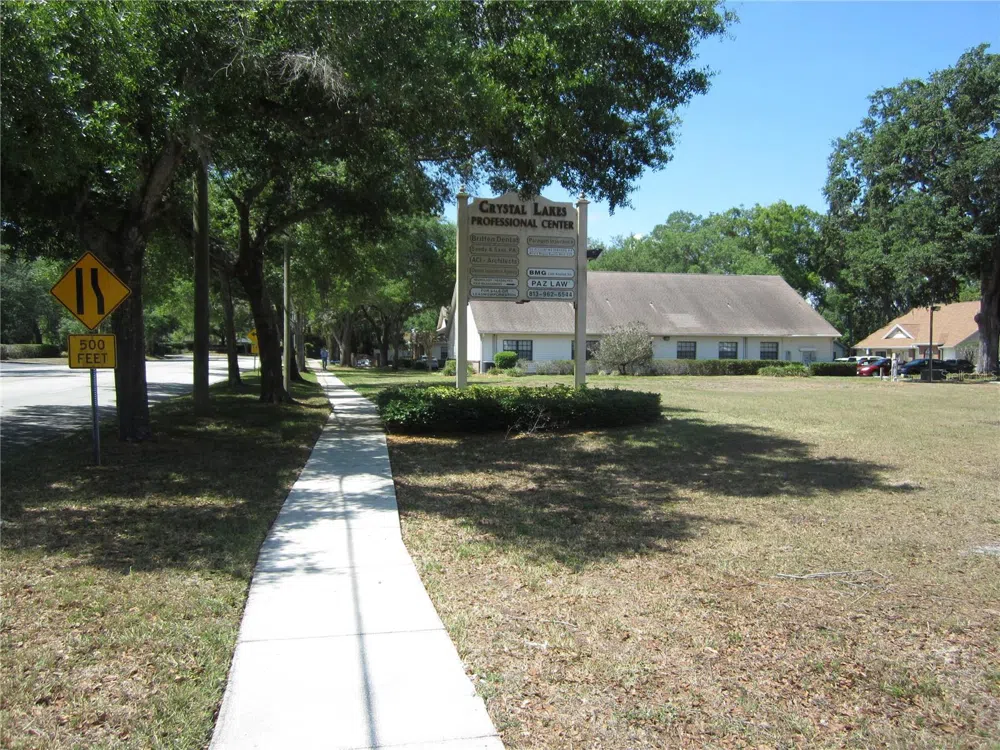 209 CRYSTAL GROVE BOULEVARD Lutz, FL 33548