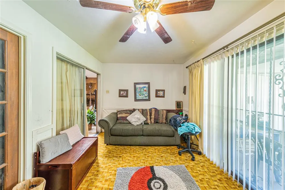931 Rock Canyon Drive Duncanville, TX 75137