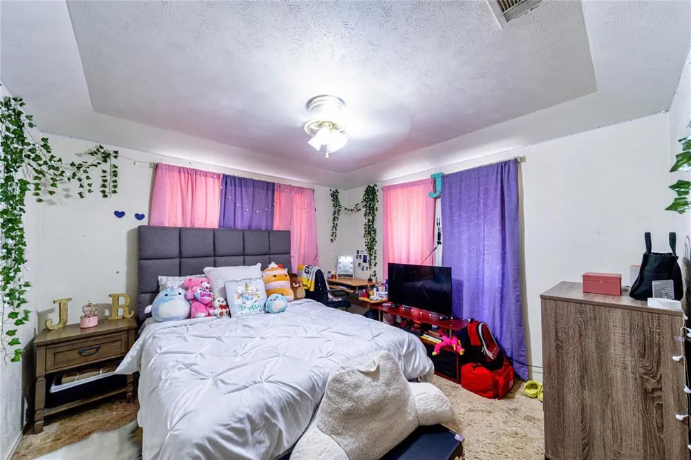 931 Rock Canyon Drive Duncanville, TX 75137
