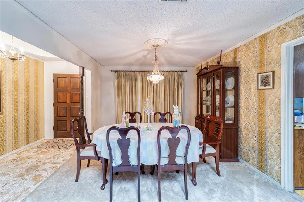 931 Rock Canyon Drive Duncanville, TX 75137