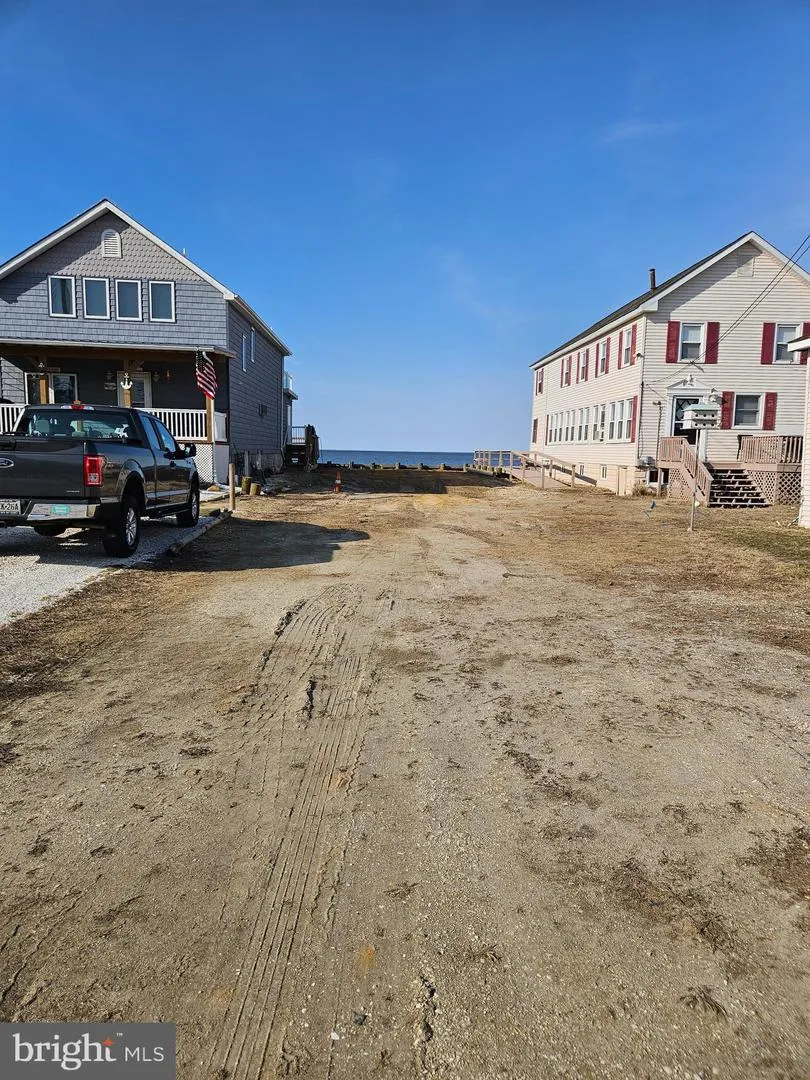 184 NEW JERSEY AVENUE Fortescue, NJ 08321