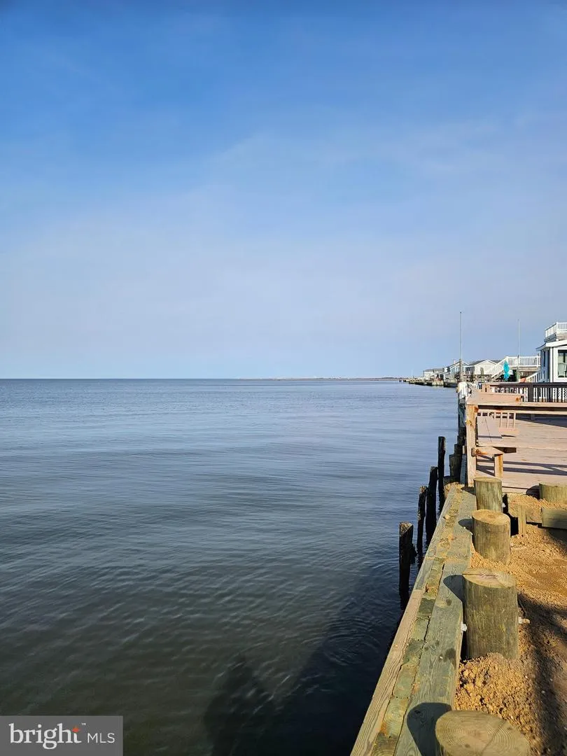 184 NEW JERSEY AVENUE Fortescue, NJ 08321