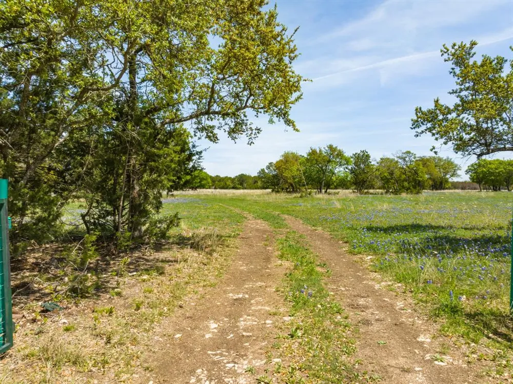 County Road 2140 Iredell, TX 76649